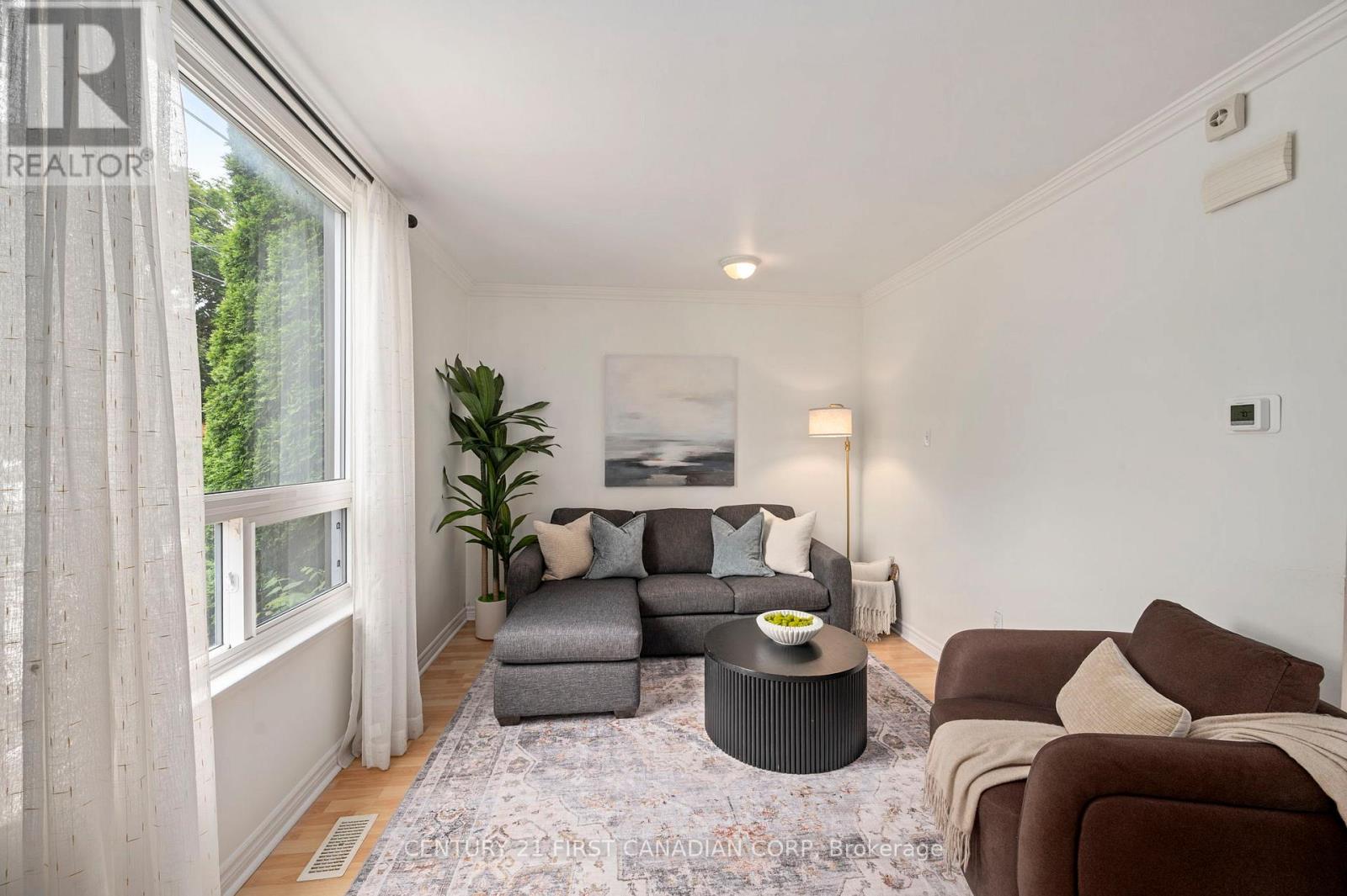 29 Weston Street, London South, Ontario  N6C 1R2 - Photo 7 - X13422650