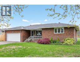 1565 ROXBOROUGH, Windsor, Ontario