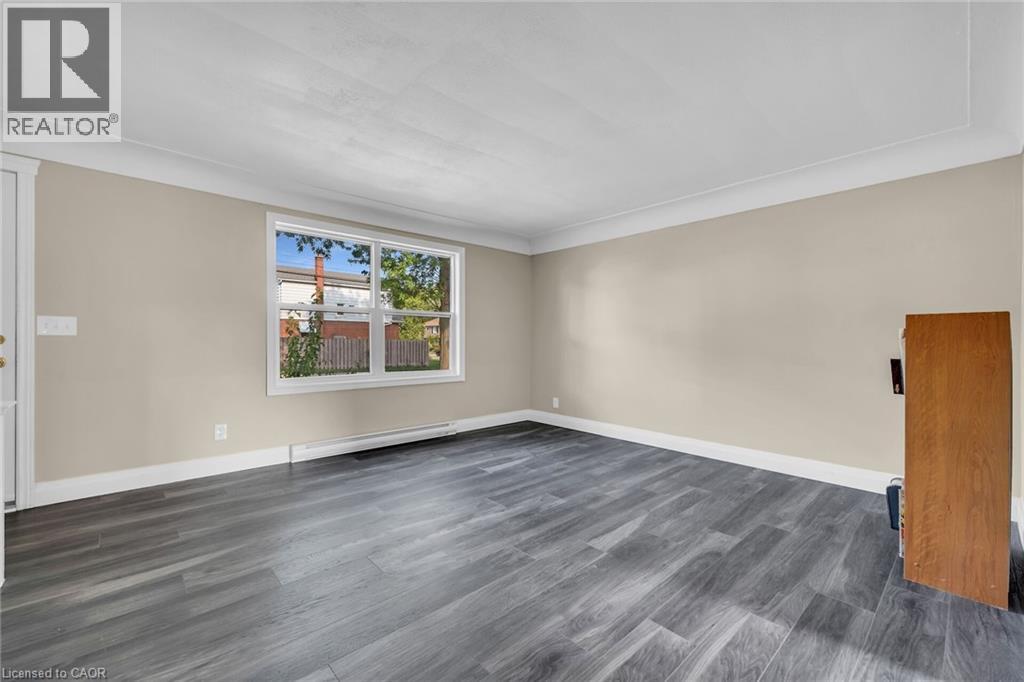 36 Macklin Street N, Hamilton, Ontario  L8S 3S1 - Photo 8 - 40815543