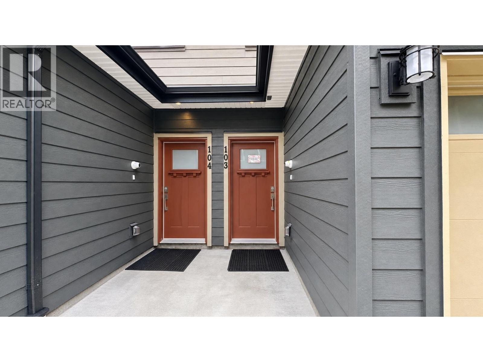 103 8233 Williams Road, Richmond, British Columbia  V7A 1G4 - Photo 2 - R3132818