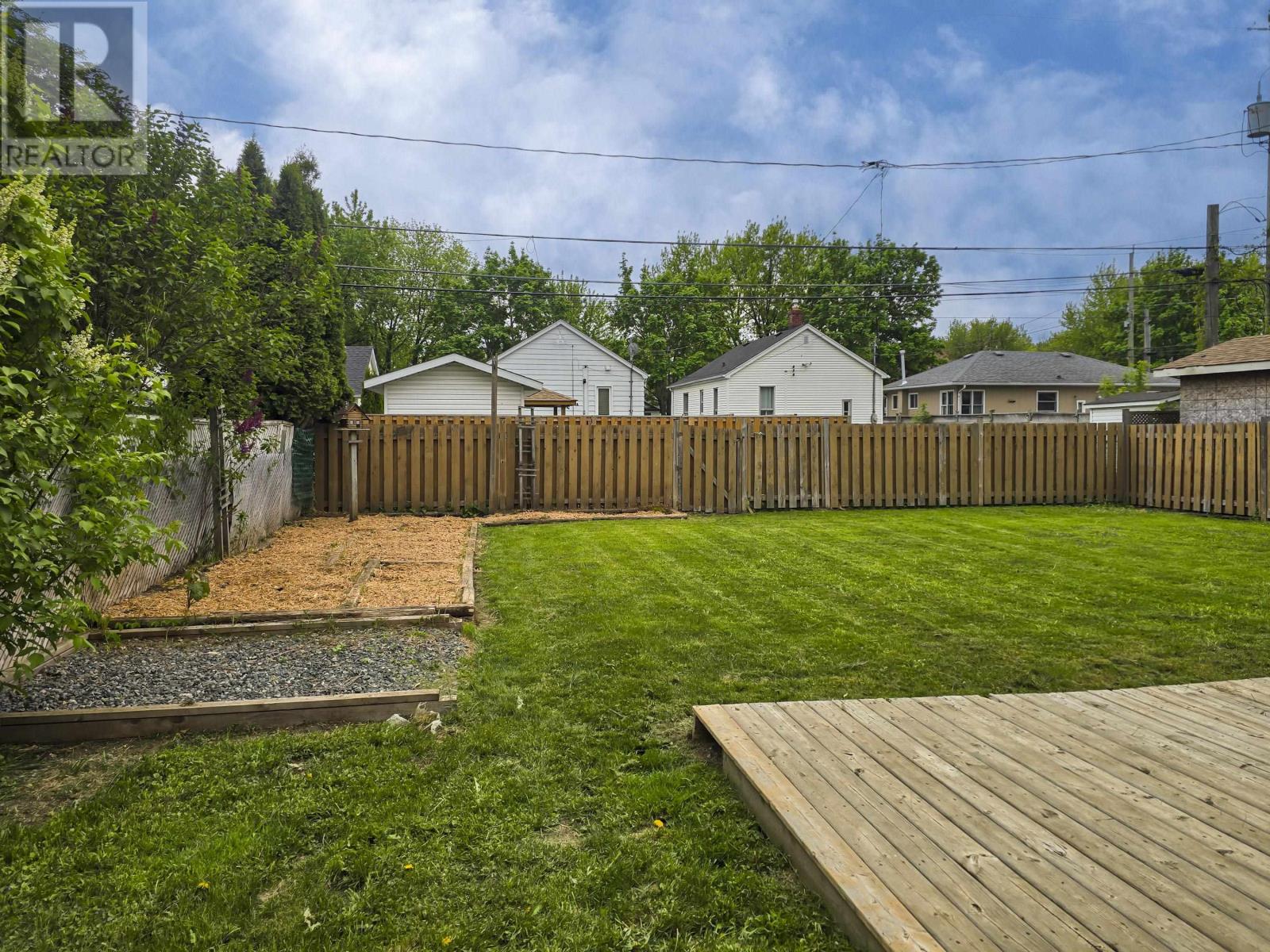 1830 Murray Ave, Thunder Bay, Ontario  P7E 5A8 - Photo 6 - TB2601419
