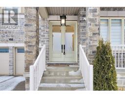 158 WALTER ENGLISH DRIVE, East Gwillimbury, Ontario