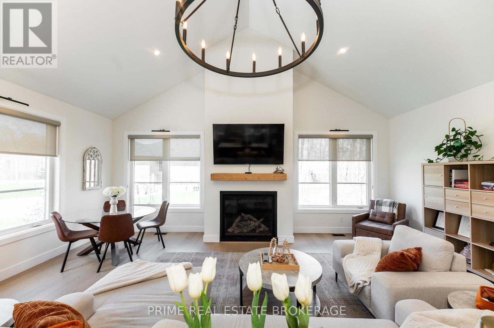74356 Driftwood Drive, Bluewater, Ontario  N0M 1G0 - Photo 16 - X13038182