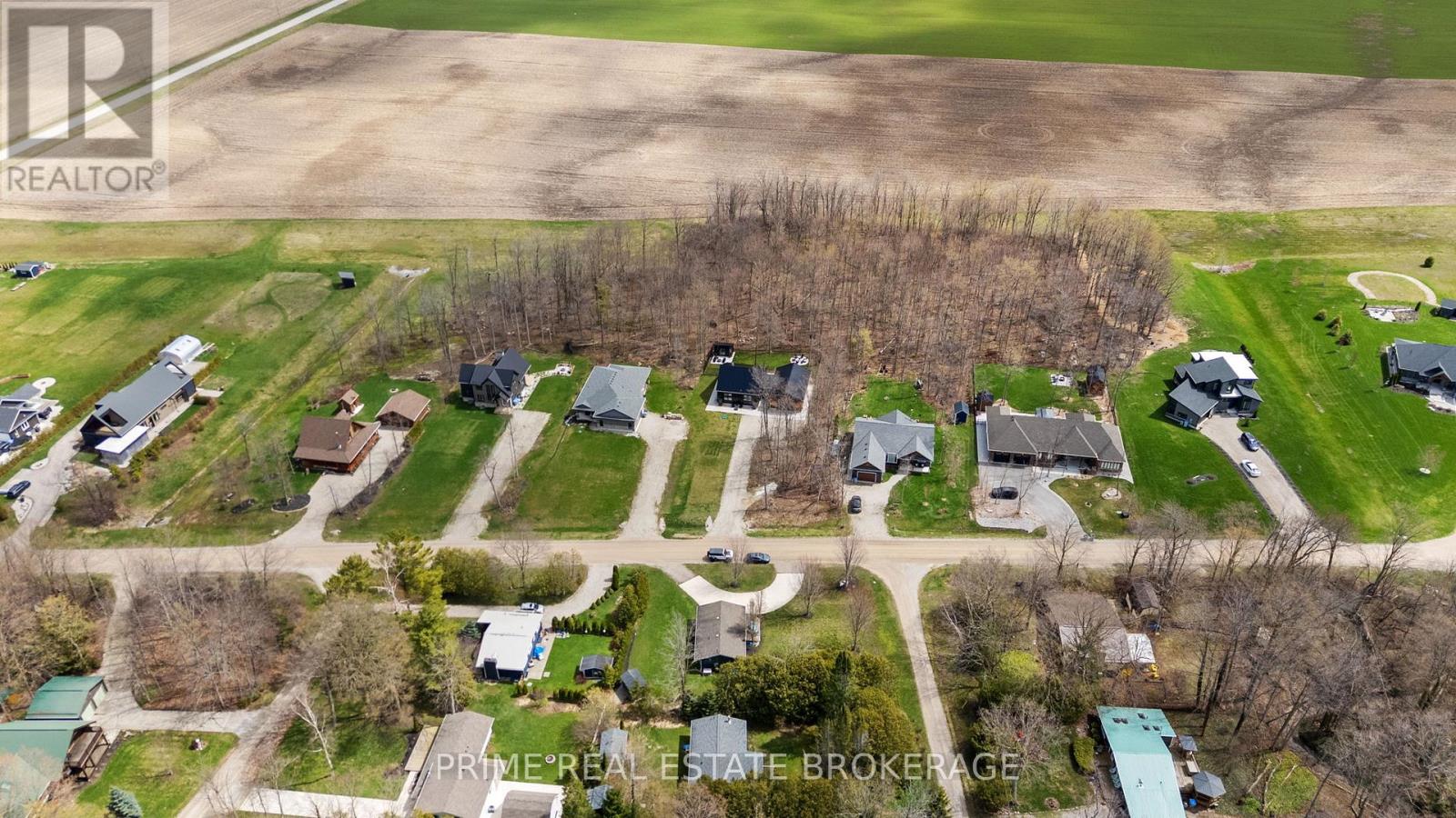 74356 Driftwood Drive, Bluewater, Ontario  N0M 1G0 - Photo 43 - X13038182