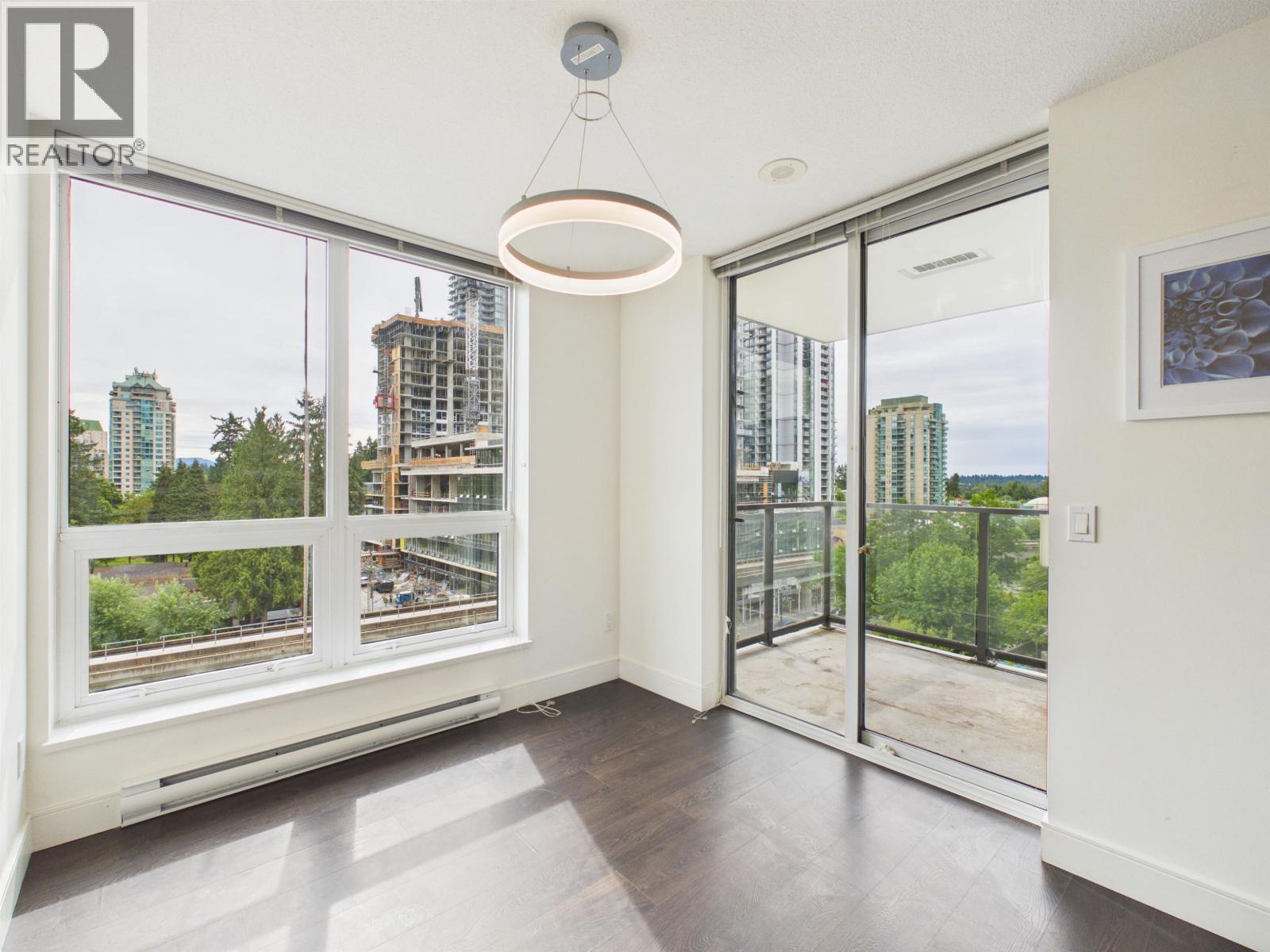 805 3007 Glen Drive, Coquitlam, British Columbia  V3B 0L8 - Photo 13 - R3134419