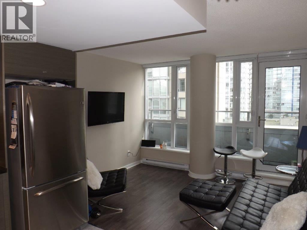 704 833 Seymour Street, Vancouver, British Columbia  V6B 0G4 - Photo 2 - R3134422
