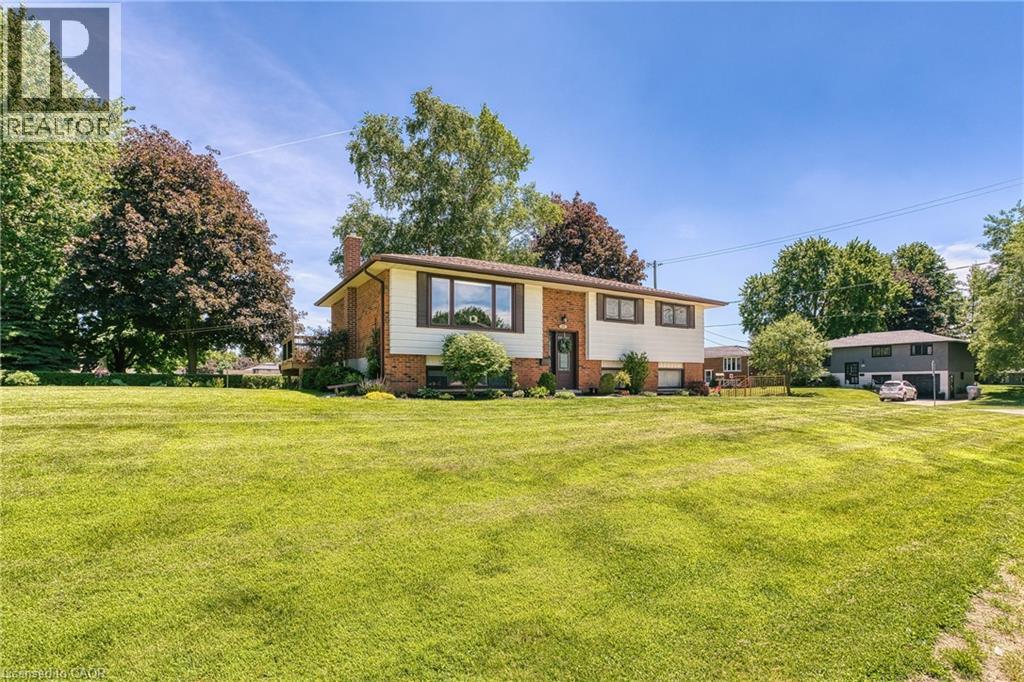 428 Boyne Avenue, Listowel, Ontario  N4W 3K4 - Photo 3 - 40838041