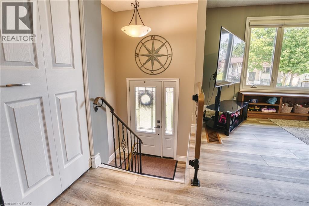 428 Boyne Avenue, Listowel, Ontario  N4W 3K4 - Photo 6 - 40838041