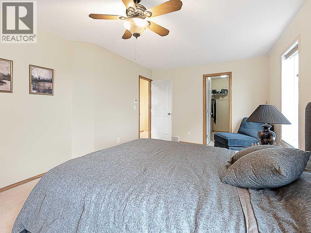 143 Cougarstone Square SW, Calgary, Alberta  T3H 5J4 - Photo 23 - A2318077