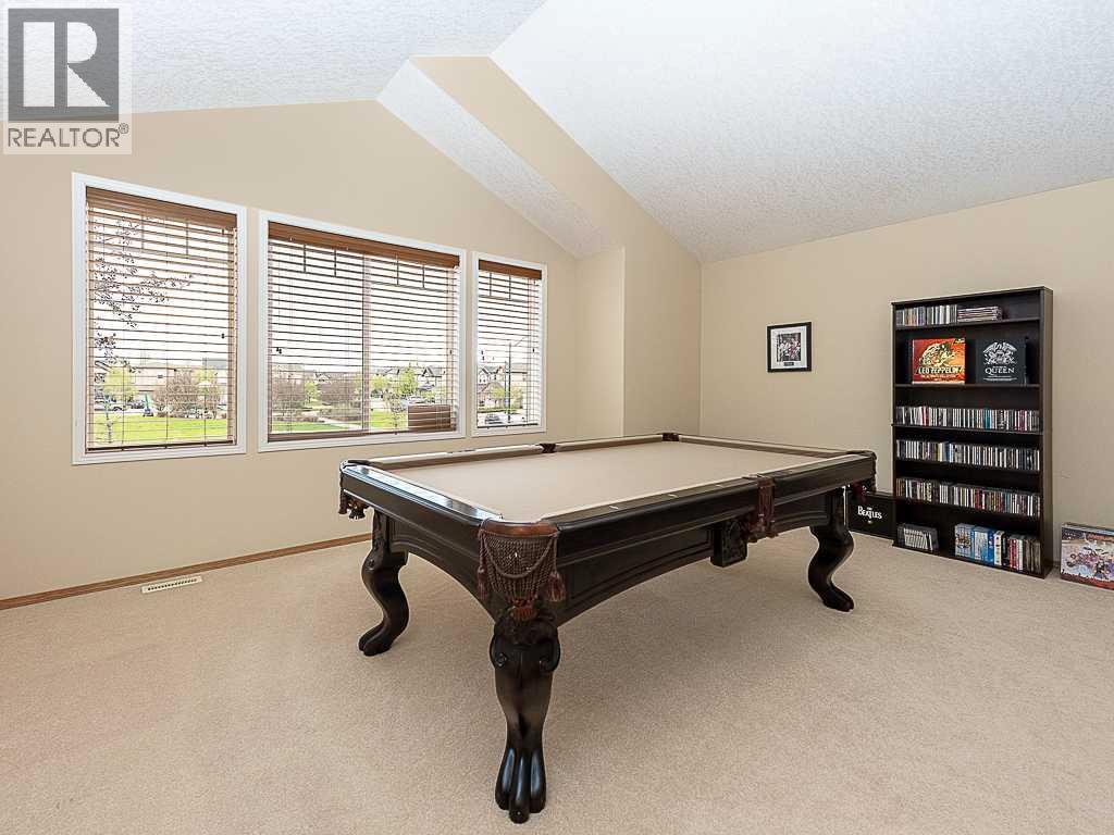 143 Cougarstone Square SW, Calgary, Alberta  T3H 5J4 - Photo 20 - A2318077