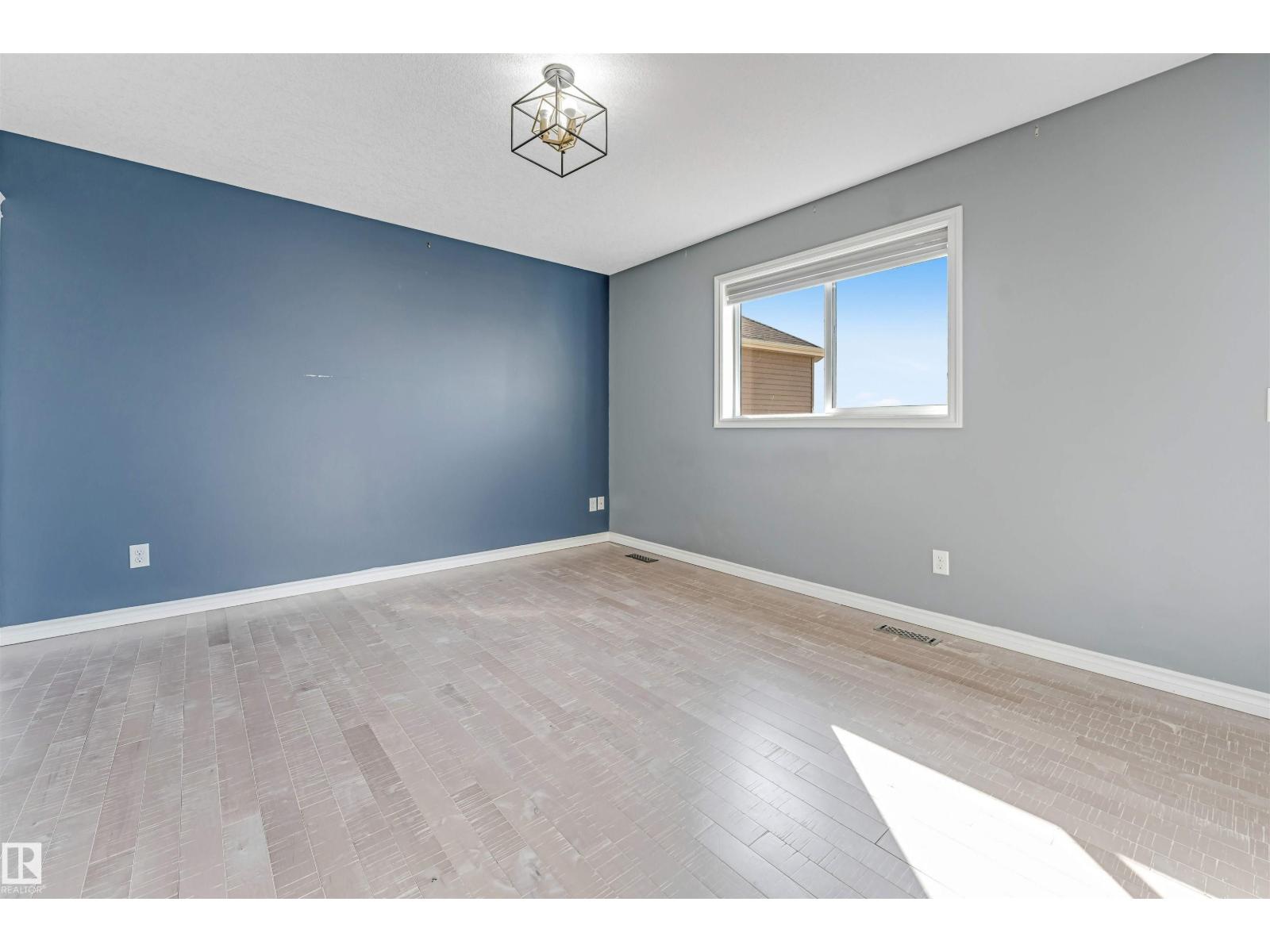 5928 12 Av Sw, Edmonton, Alberta  T6X 0M7 - Photo 20 - E4492695