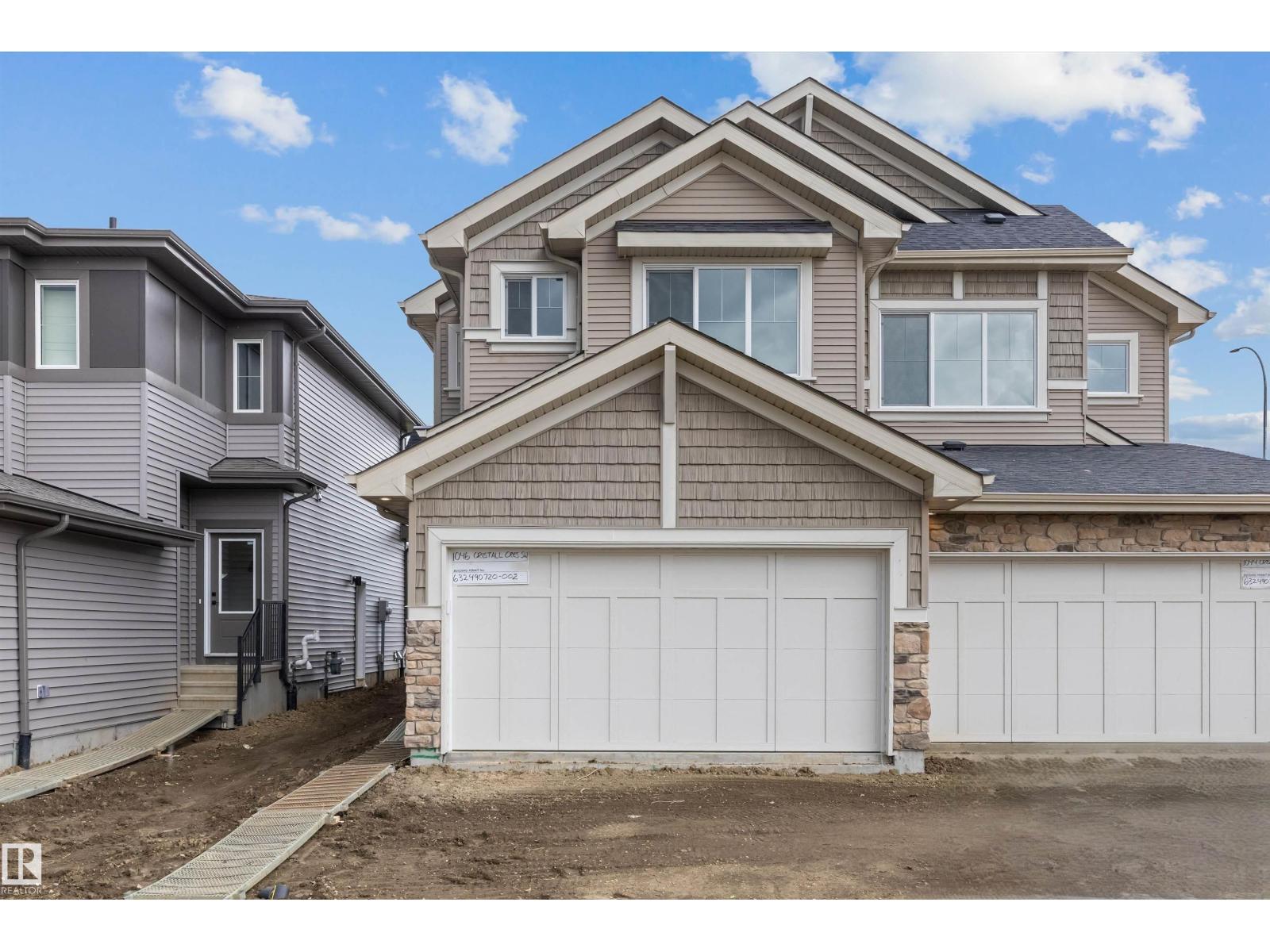 1046 CRISTALL CR SW, edmonton, Alberta