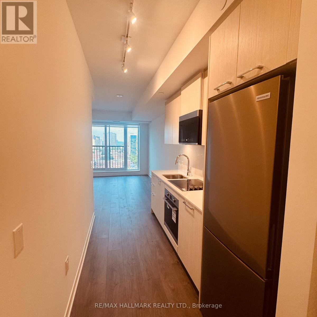 1001 - 10 Oak Street, Toronto, Ontario  M5A 0Z1 - Photo 7 - C13237276