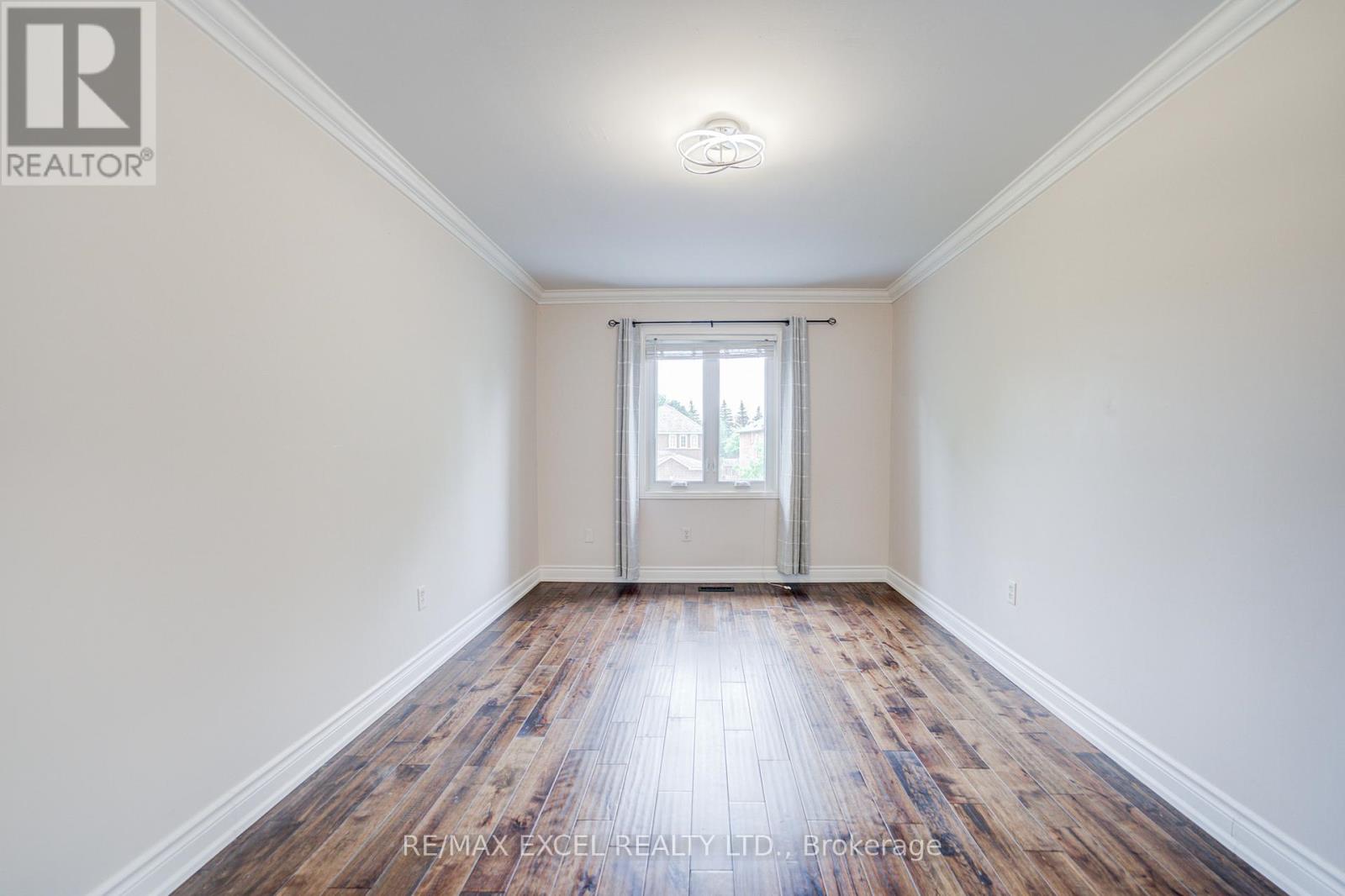 7025 Dunrobin Way, Mississauga, Ontario  L5N 6Y4 - Photo 19 - W13419048