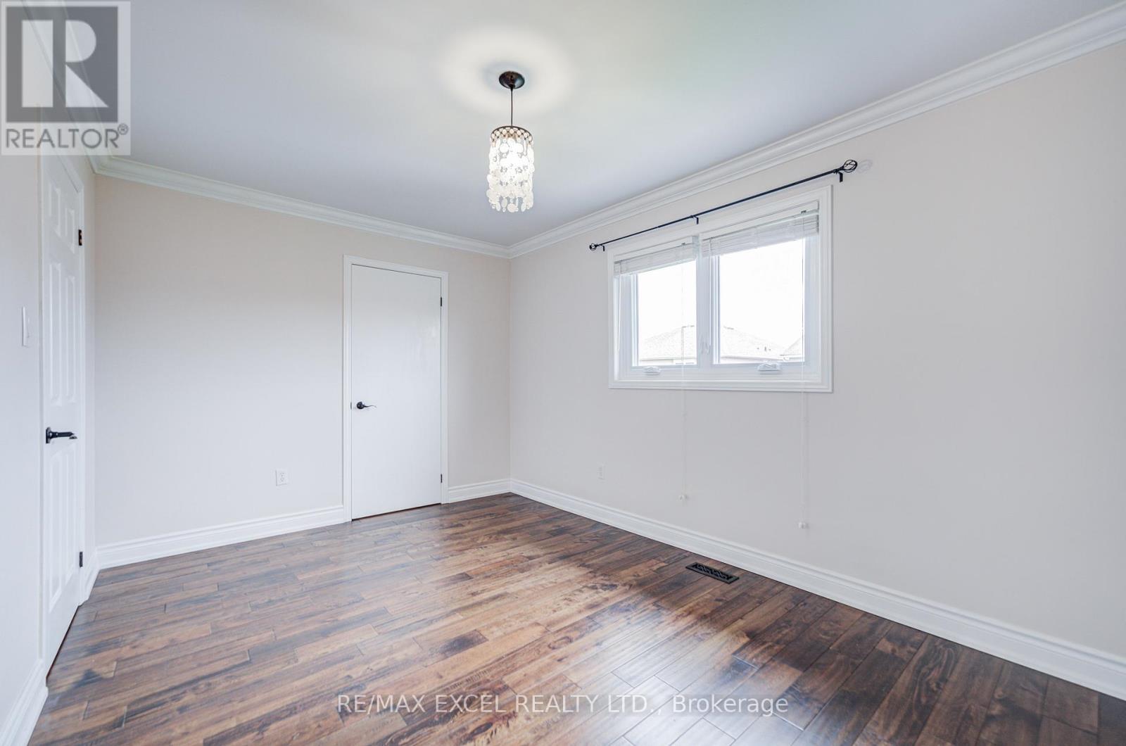 7025 Dunrobin Way, Mississauga, Ontario  L5N 6Y4 - Photo 28 - W13419048