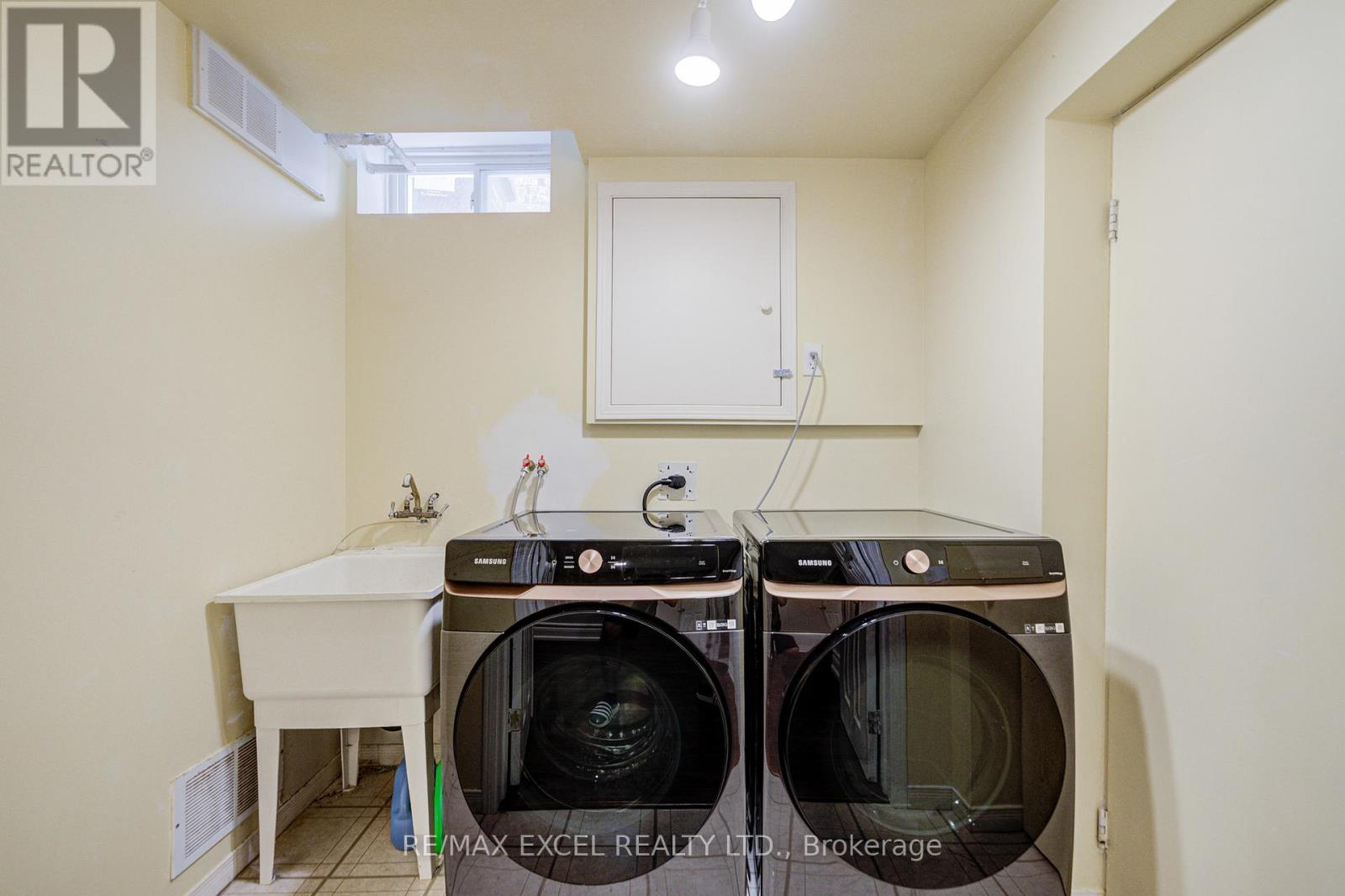 7025 Dunrobin Way, Mississauga, Ontario  L5N 6Y4 - Photo 36 - W13419048