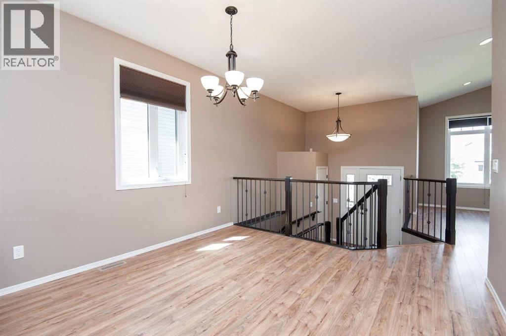 104 Almond Crescent, Blackfalds, Alberta  T4M 0J5 - Photo 5 - A2316630