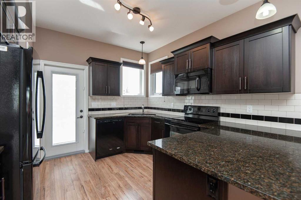 104 Almond Crescent, Blackfalds, Alberta  T4M 0J5 - Photo 10 - A2316630
