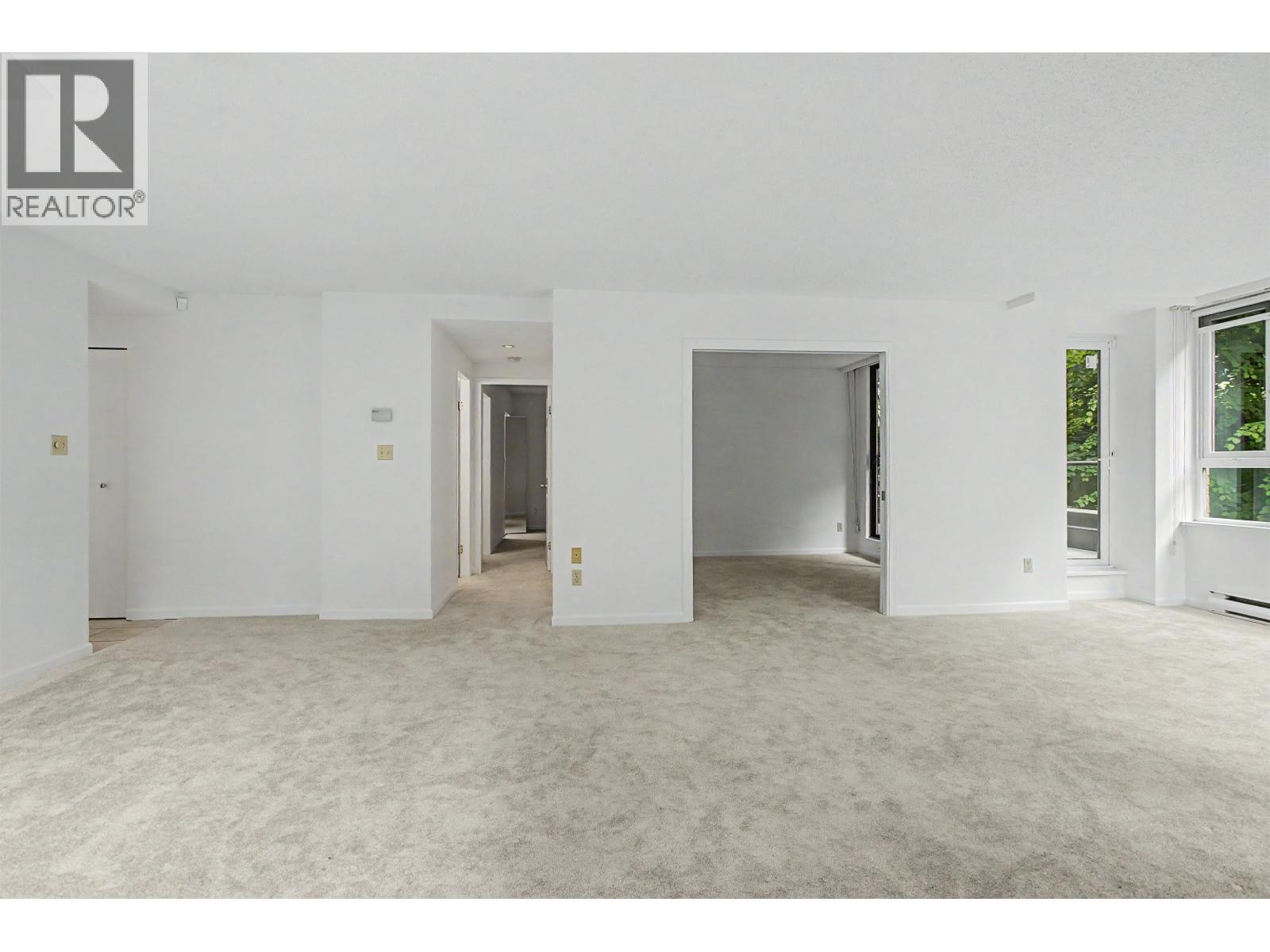 104 6152 Kathleen Avenue, Burnaby, British Columbia  V5H 4K8 - Photo 9 - R3134390