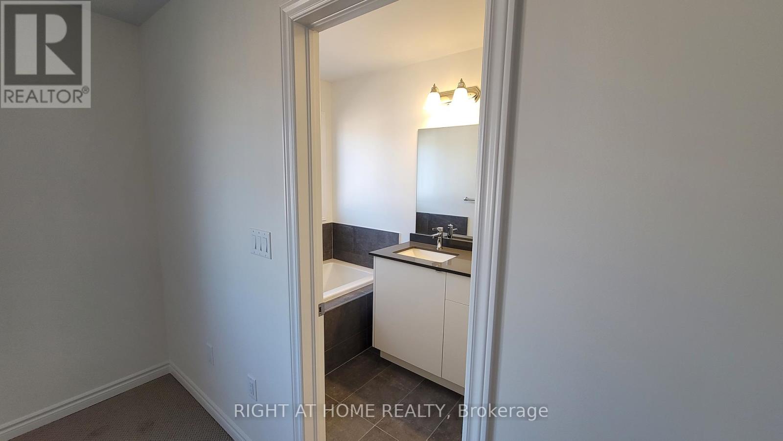 170 Shepherd Drive, Barrie, Ontario  L9J 0P9 - Photo 33 - S13423608