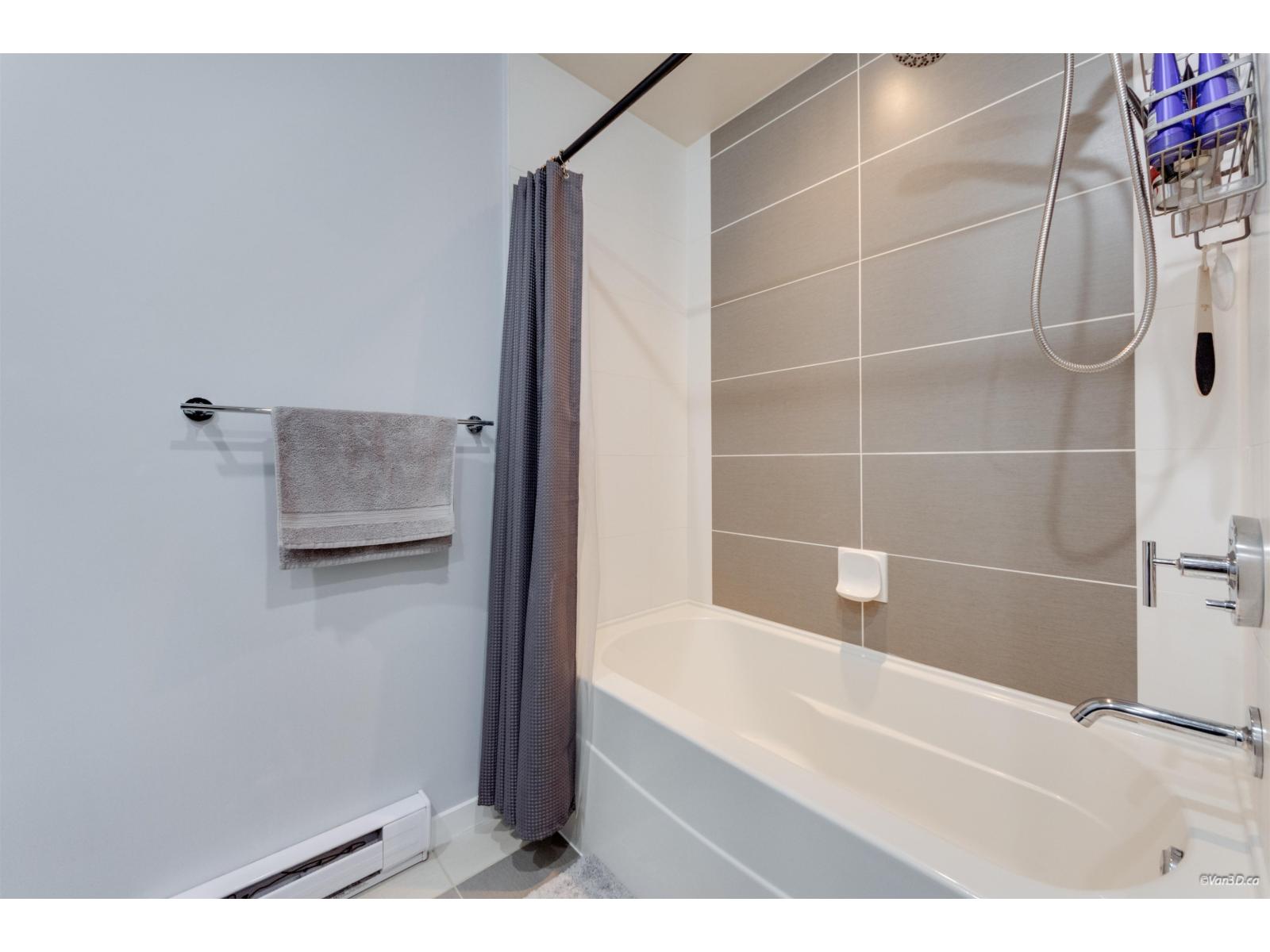 215 6440 194 Street, Surrey, British Columbia  V4N 6J7 - Photo 17 - R3133313