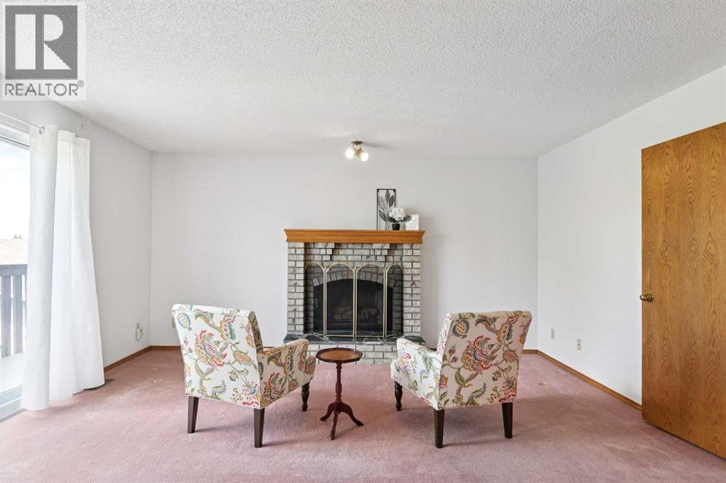 733 Edgebank Place Nw, Calgary, Alberta  T3A 4S2 - Photo 26 - A2318471