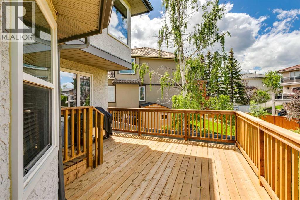 733 Edgebank Place Nw, Calgary, Alberta  T3A 4S2 - Photo 44 - A2318471