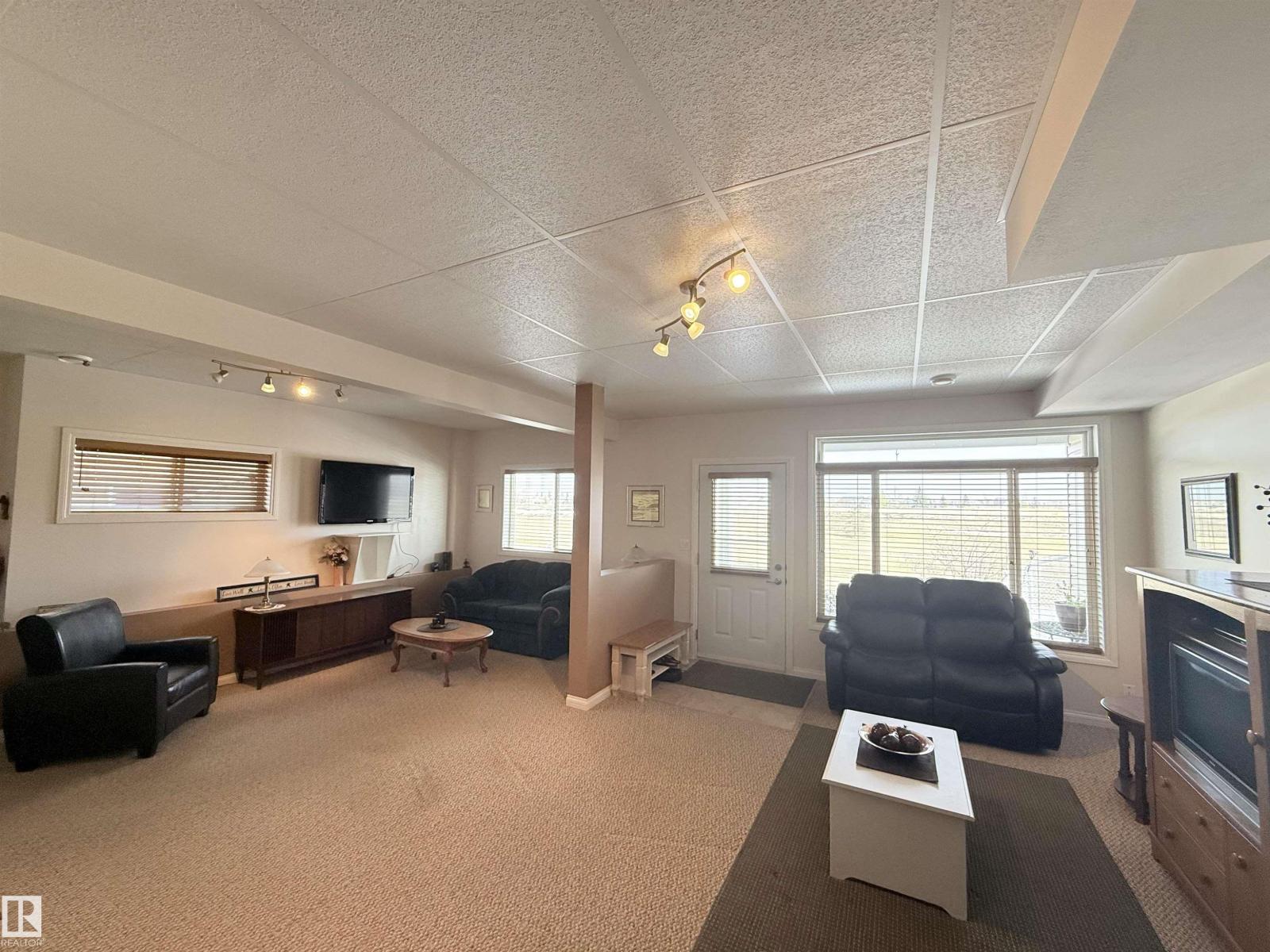 3815 75 St, Camrose, Alberta  T4V 4C1 - Photo 40 - E4492705