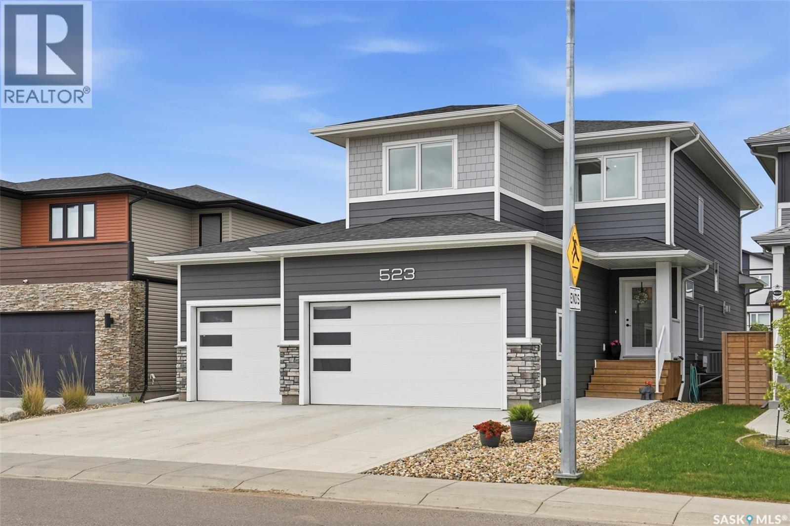 523 Bolstad Turn, Saskatoon, Saskatchewan  S7W 0X9 - Photo 2 - SK038897