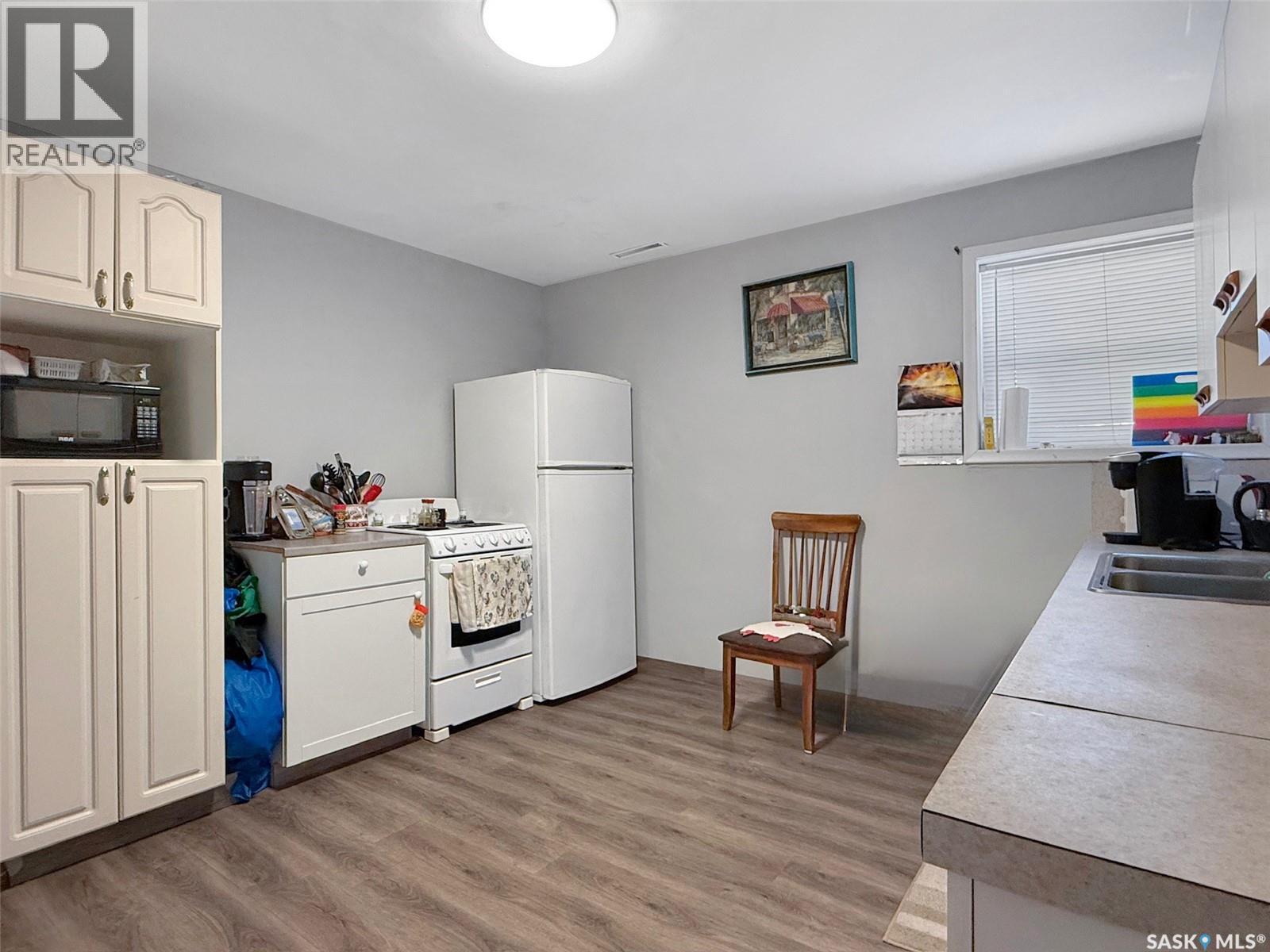168 2nd Avenue Se, Swift Current, Saskatchewan  S9H 3H9 - Photo 11 - SK038863
