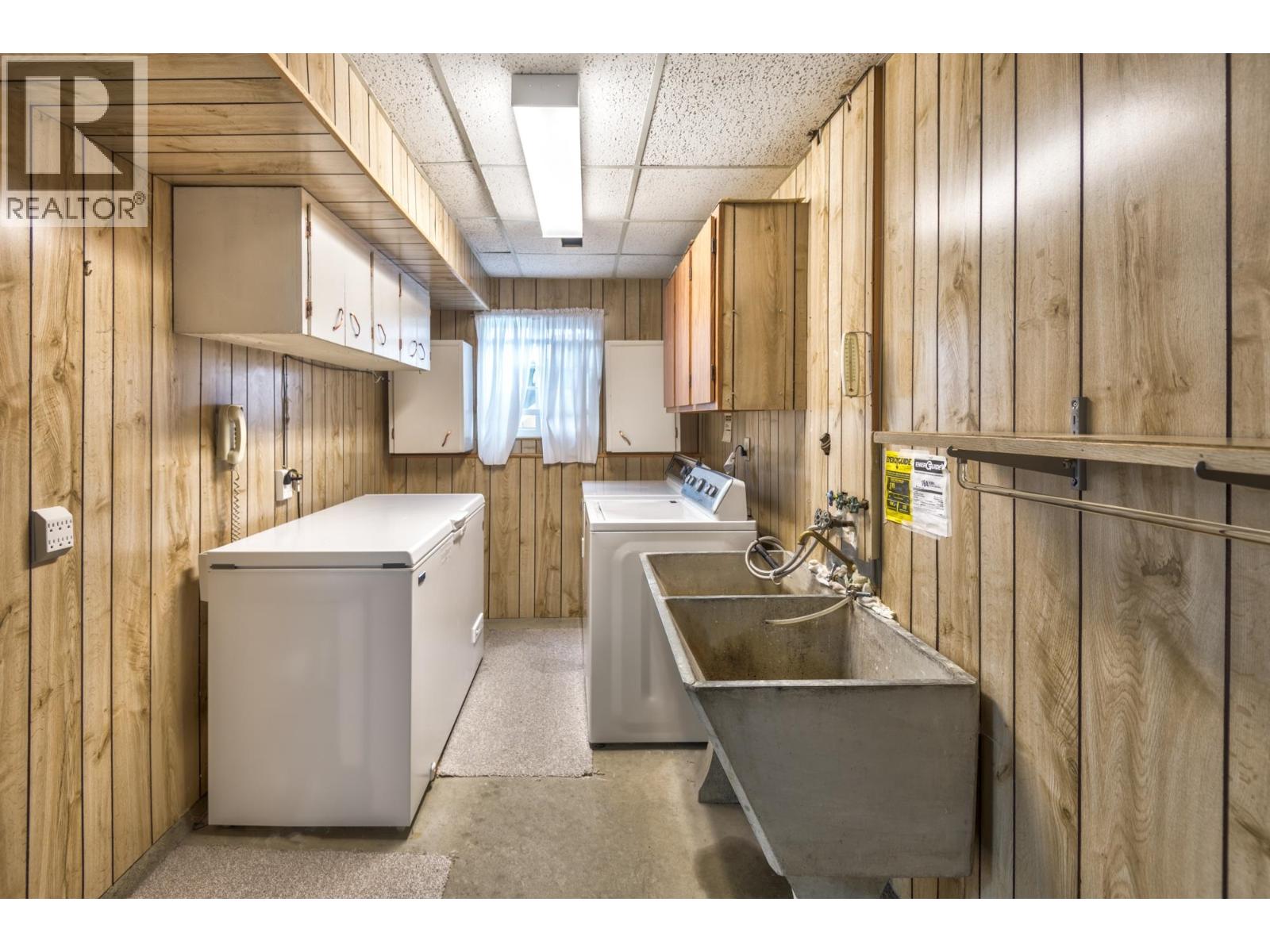 3053 E 16th Avenue, Vancouver, British Columbia  V5M 2M4 - Photo 23 - R3134325
