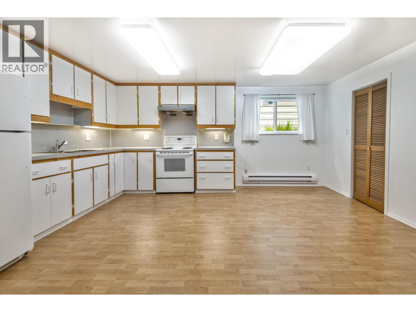3053 E 16th Avenue, Vancouver, British Columbia  V5M 2M4 - Photo 21 - R3134325