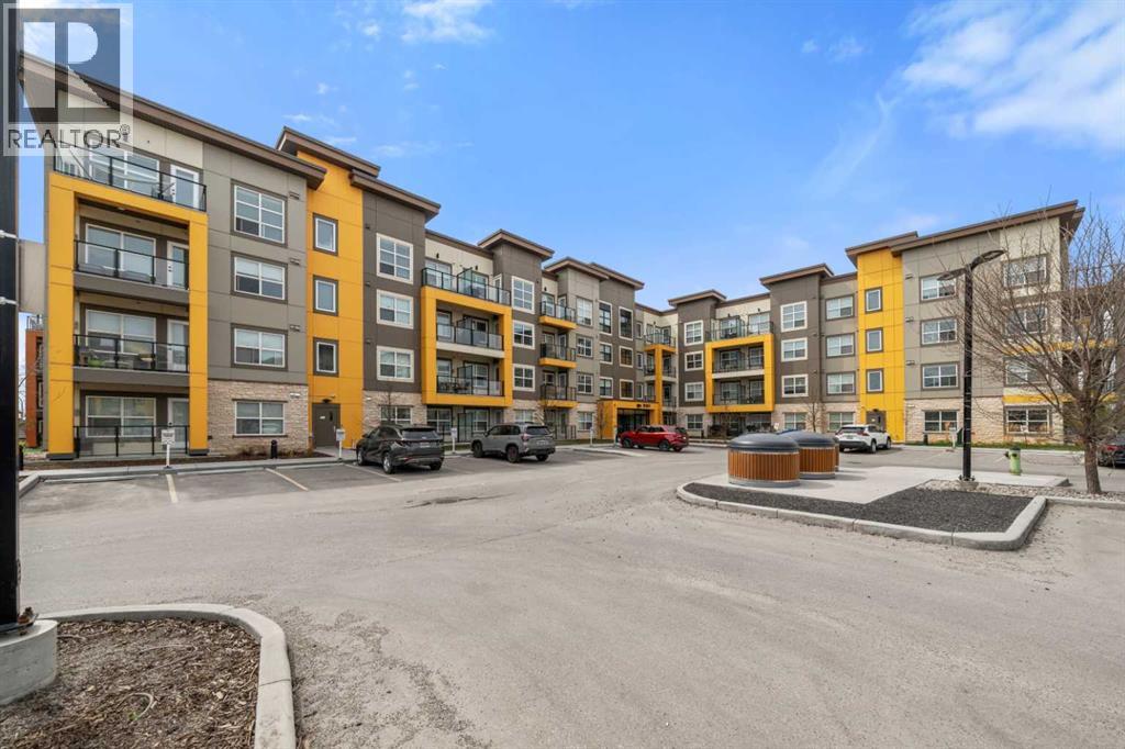 305, 19661 40 Street SE, Calgary, Alberta