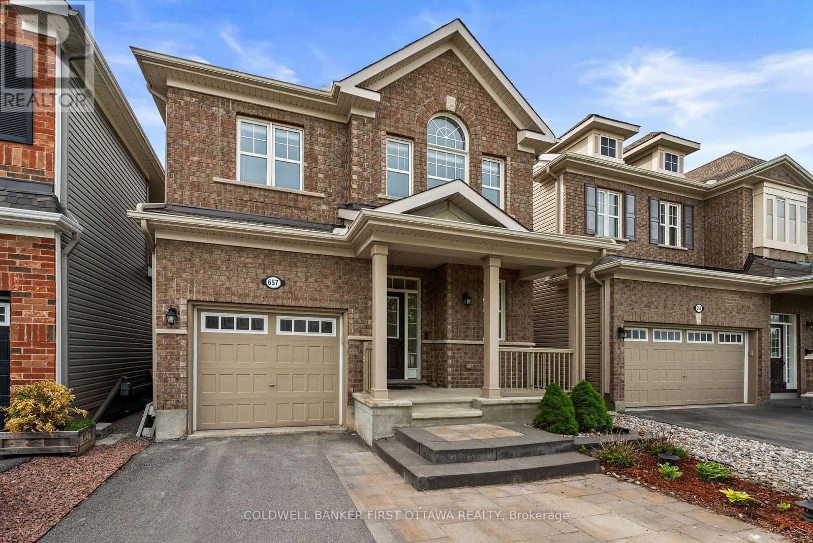 657 Dundonald Drive, Ottawa, Ontario K2J 6C6 - Photo 3 - X13423662