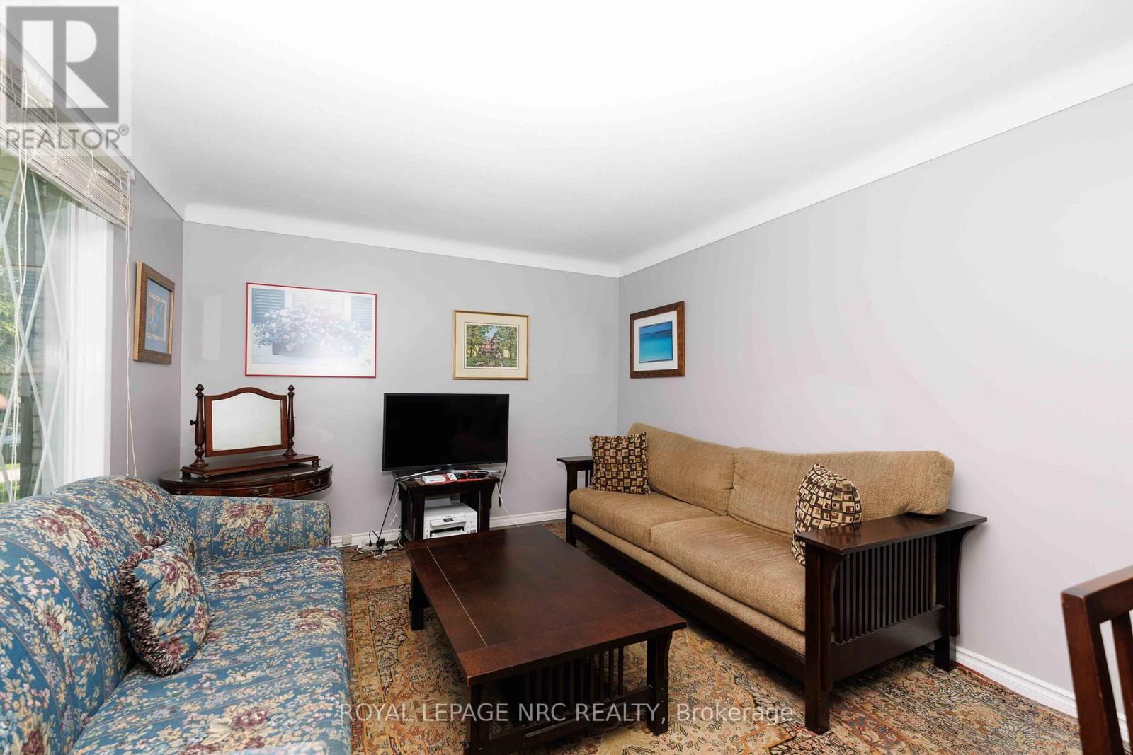6128 Strohan Street, Niagara Falls, Ontario  L2J 3J4 - Photo 20 - X13423656