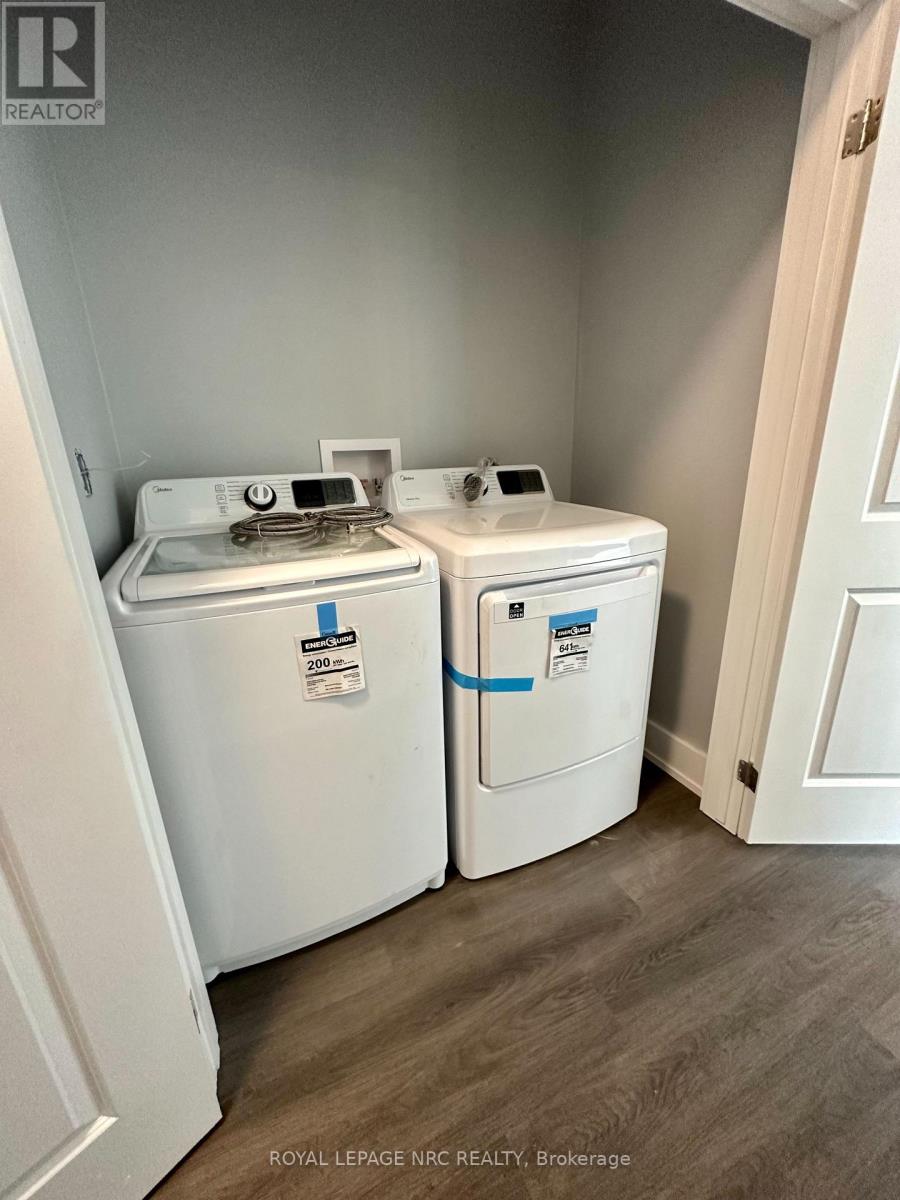 Upper - 58 Griffith Street, Welland, Ontario  L3B 4G6 - Photo 11 - X13423668