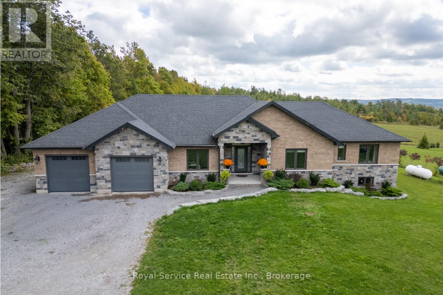 381 Sharpe Line, Cavan Monaghan, Ontario  L0A 1C0 - Photo 3 - X13418126