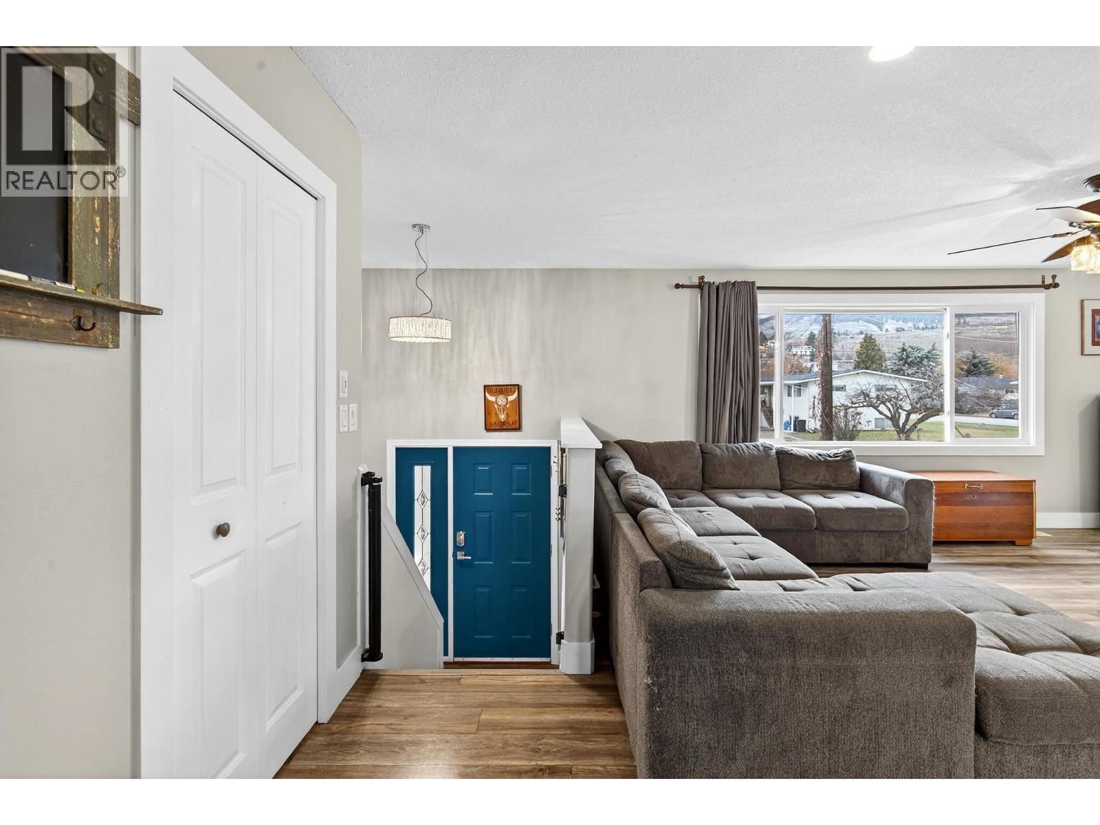 300 Langford Road, Kelowna, British Columbia  V1X 2T8 - Photo 5 - 10390454