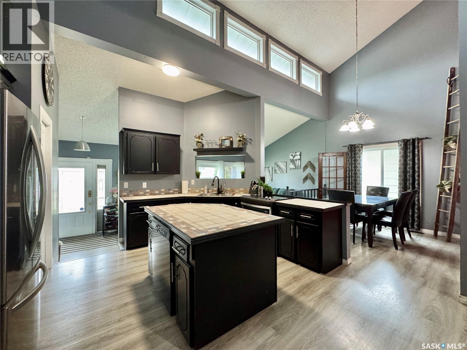31 Langrill Drive, Yorkton, Saskatchewan  S3N 3M9 - Photo 14 - SK038900