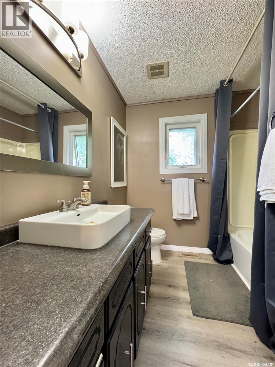 31 Langrill Drive, Yorkton, Saskatchewan  S3N 3M9 - Photo 25 - SK038900