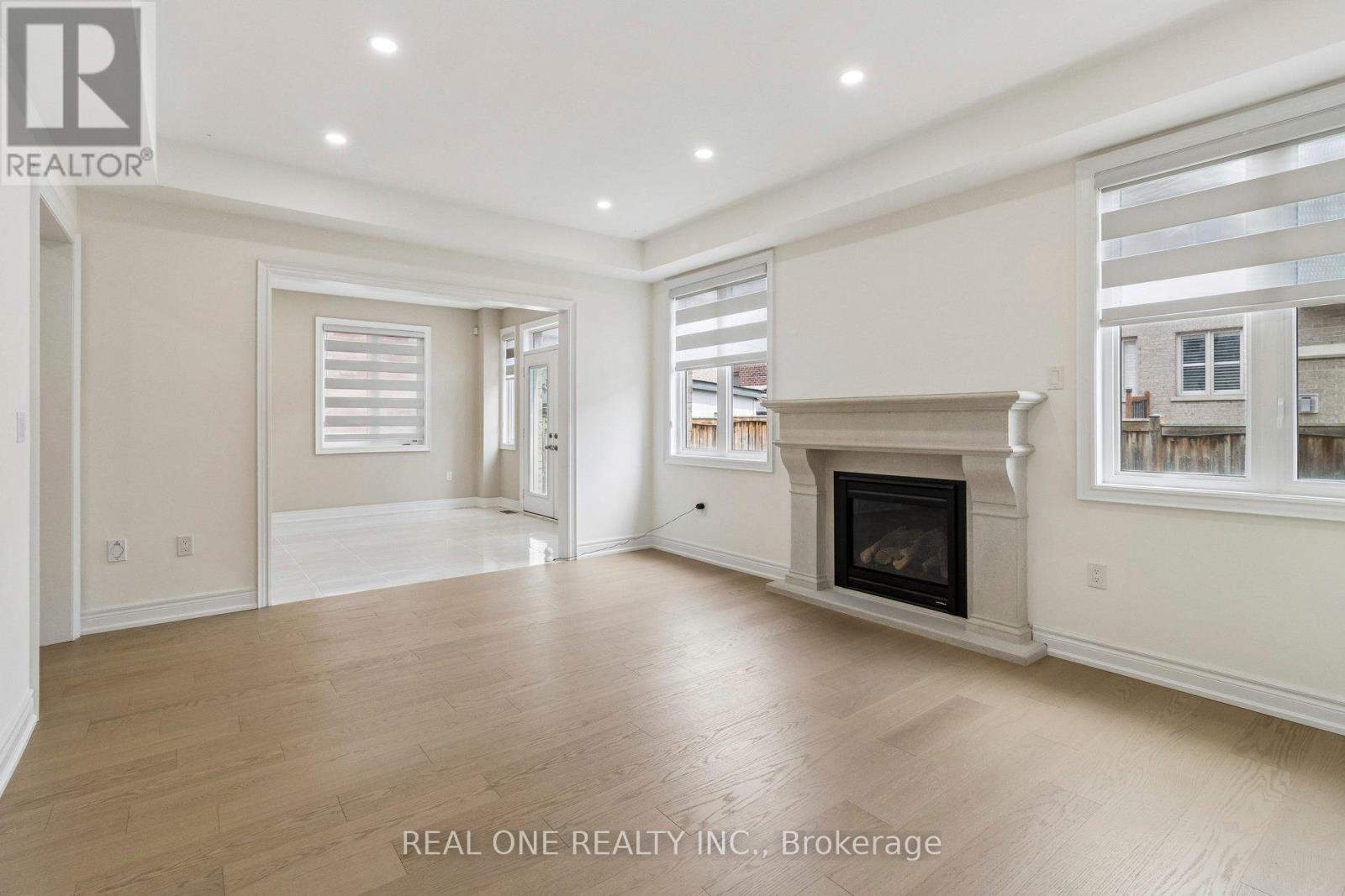 19 Rivoli Drive, Vaughan, Ontario  L4H 3X2 - Photo 14 - N13423684
