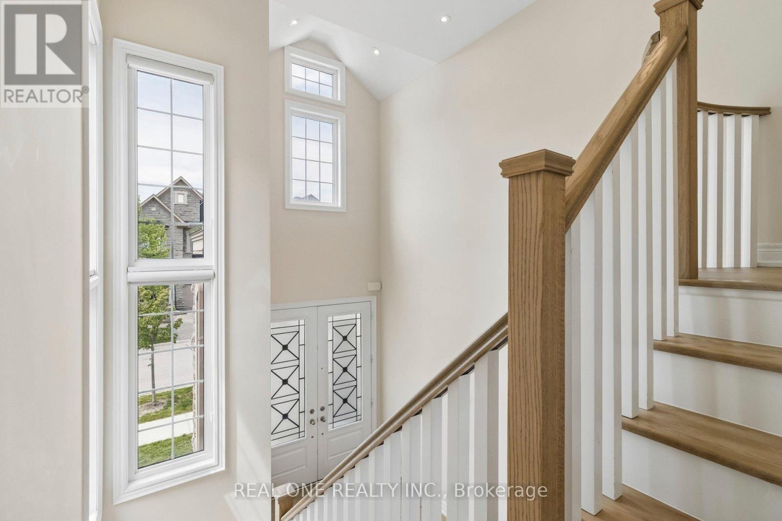 19 Rivoli Drive, Vaughan, Ontario  L4H 3X2 - Photo 25 - N13423684