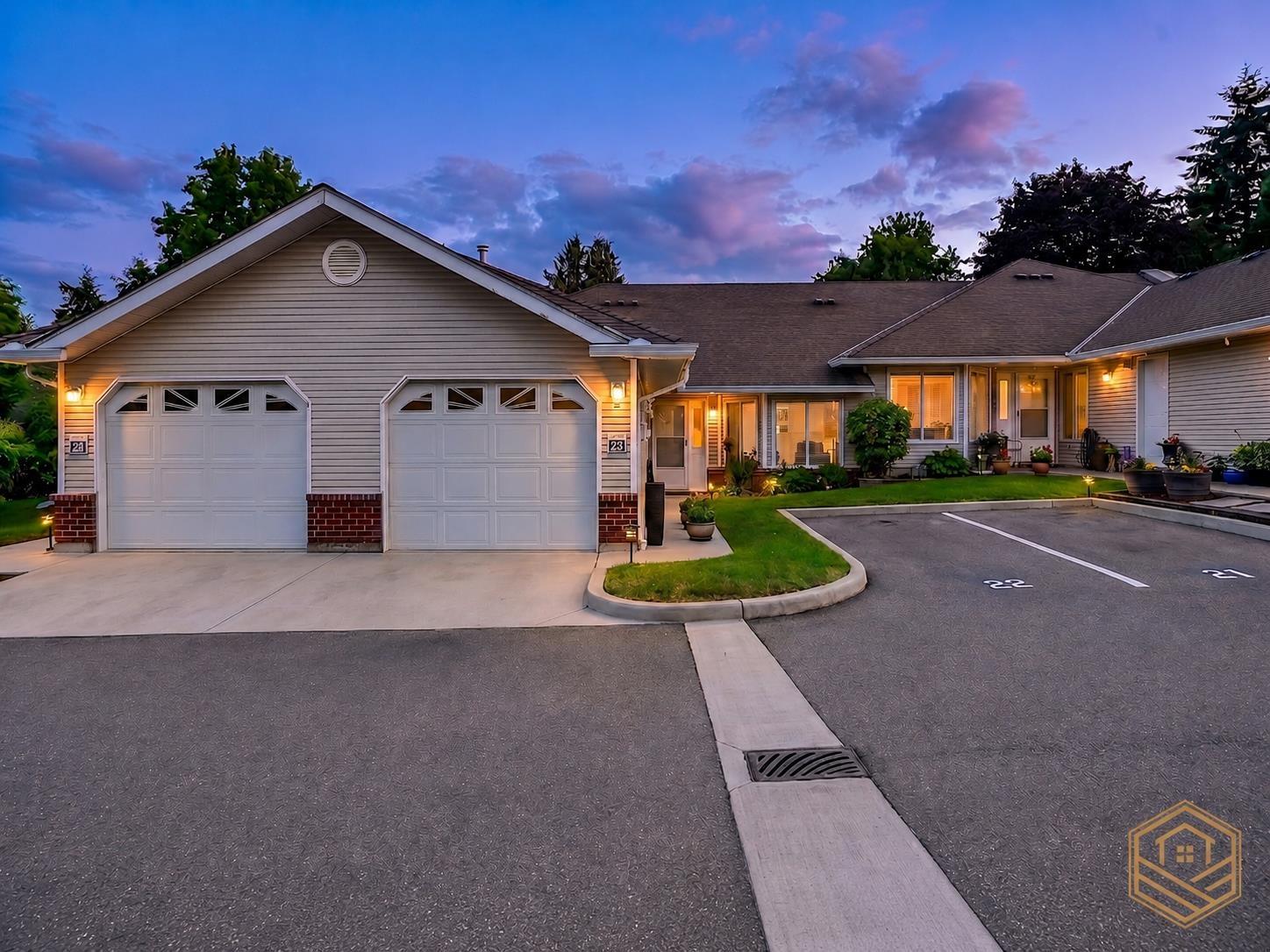 22 1973 WINFIELD DRIVE, Abbotsford, British Columbia