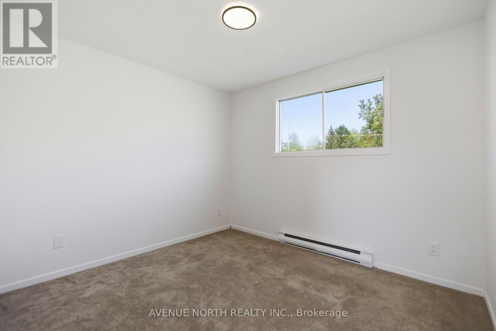 1991 Kingsdale Avenue, Ottawa, Ontario  K1T 1H9 - Photo 17 - X13423694