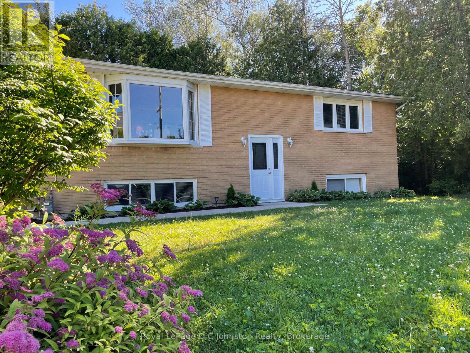 341 PALMERSTON STREET, Saugeen Shores, Ontario