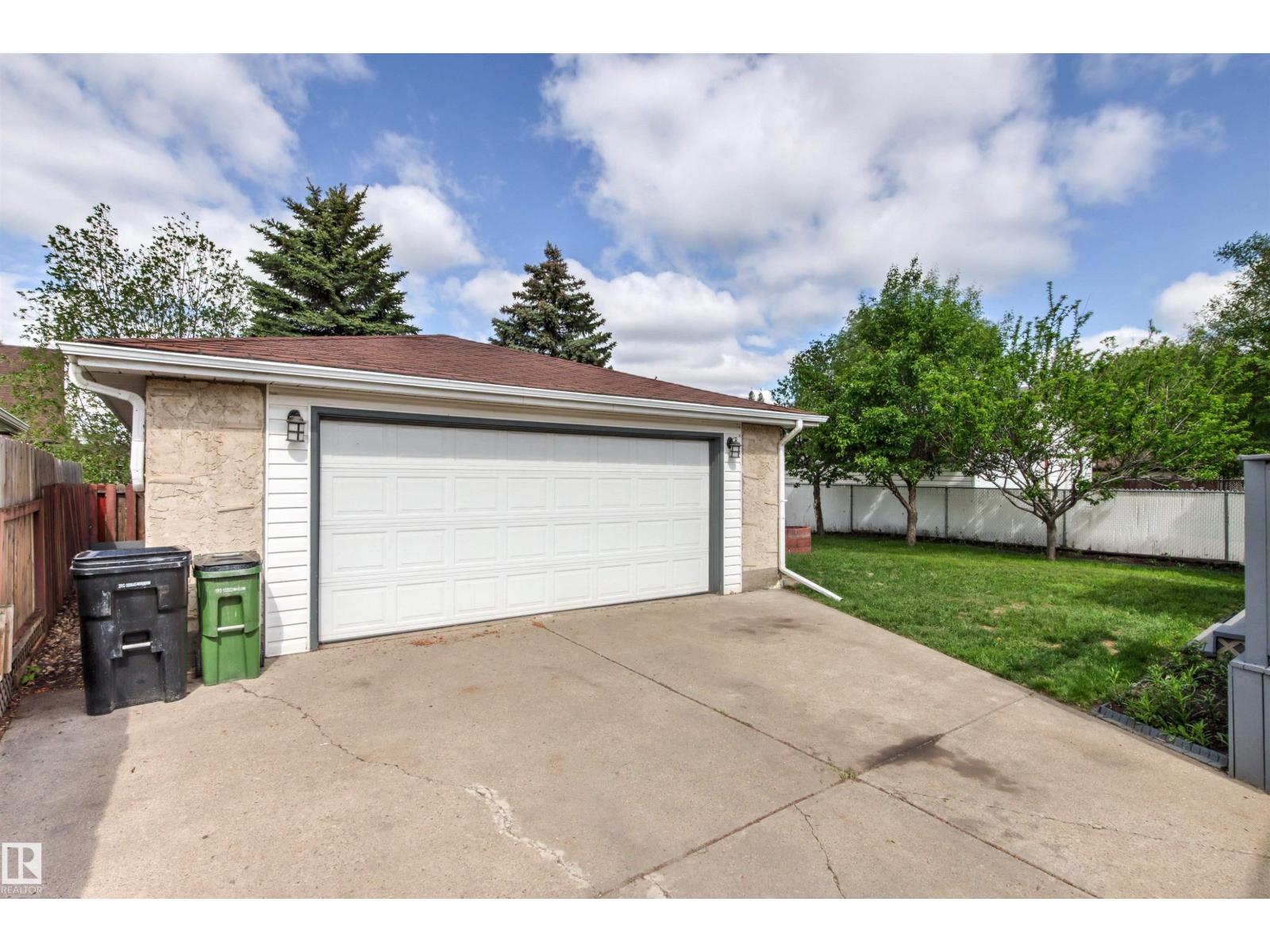20 Hughes Rd NW, Edmonton, Alberta  T5A 4E2 - Photo 40 - E4492717