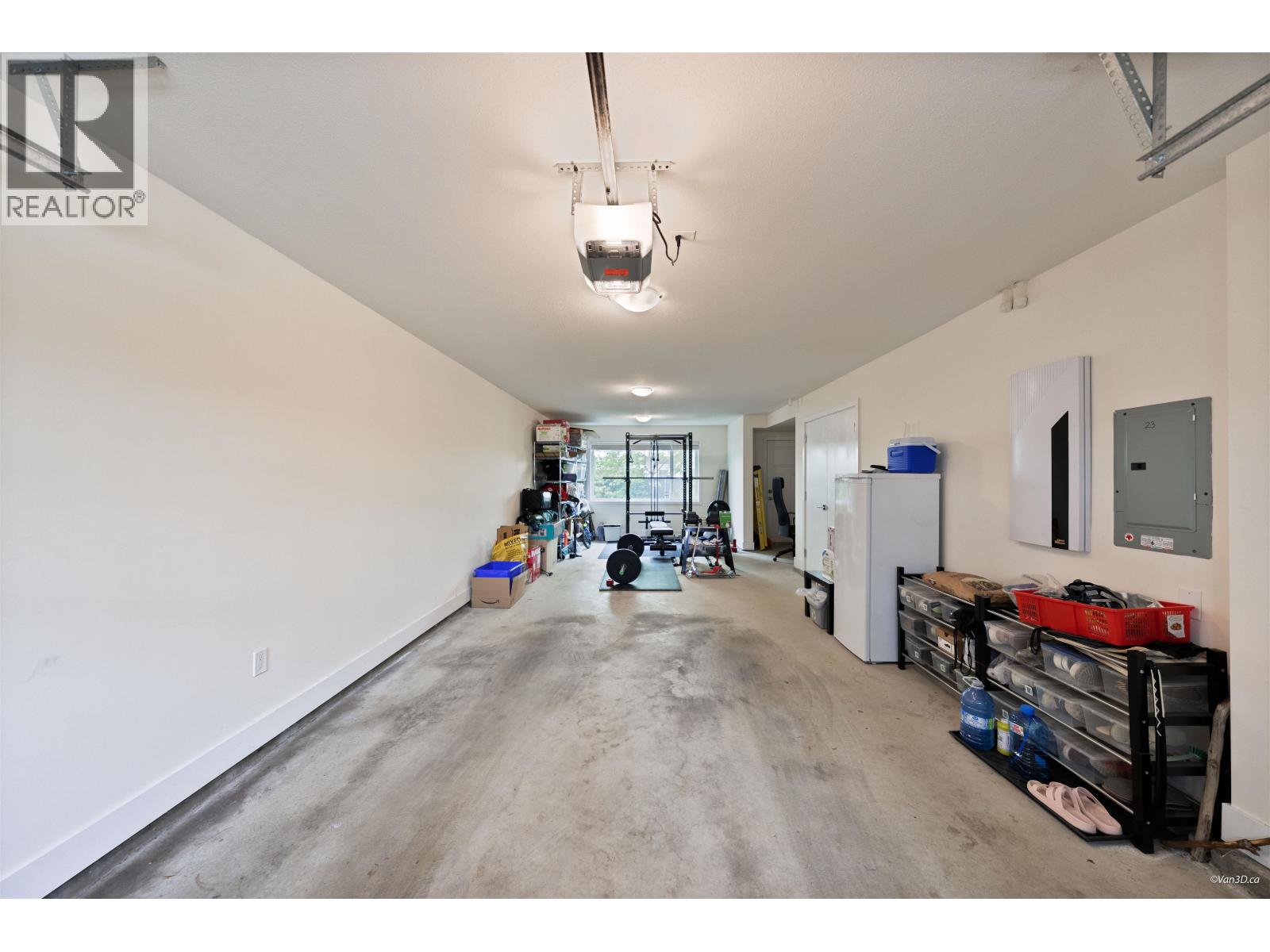 Listing image 34