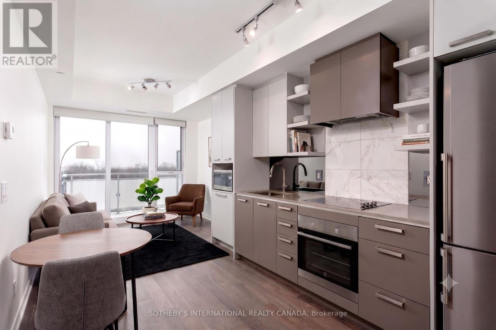 716 - 1830 BLOOR STREET W, Toronto, Ontario