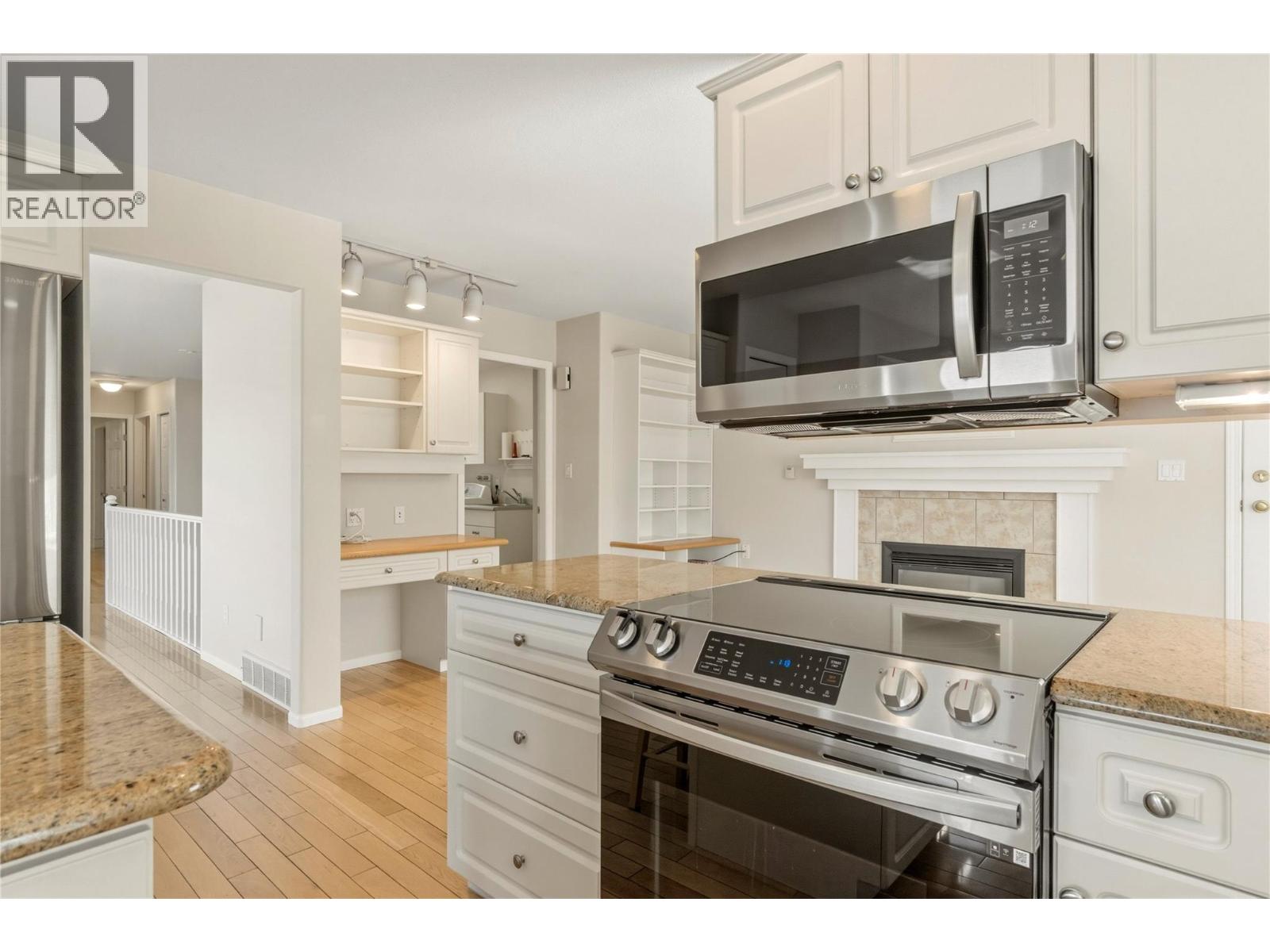 4551 13 Street NE, Salmon Arm, British Columbia  V1E 1E3 - Photo 27 - 10390922