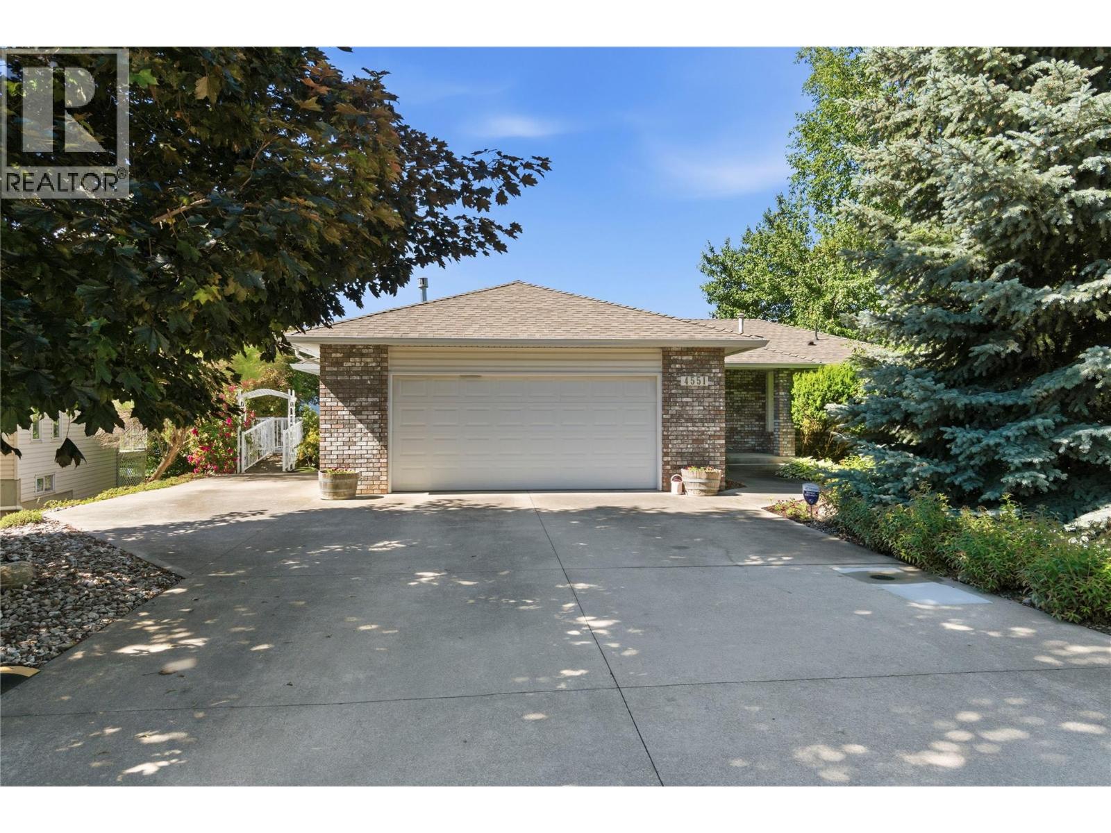 4551 13 Street NE, Salmon Arm, British Columbia  V1E 1E3 - Photo 76 - 10390922